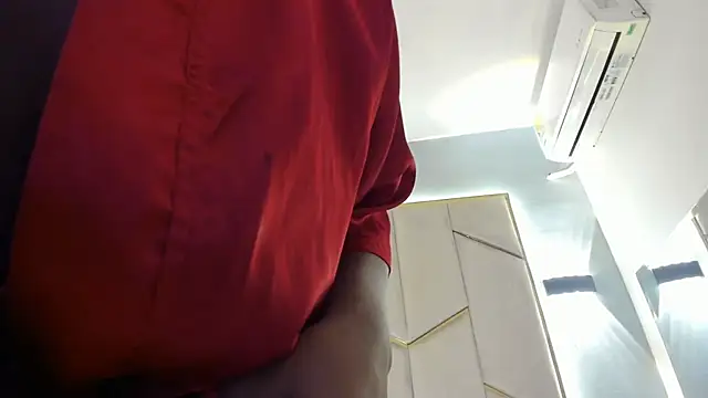 KarinaaCoxxのライブXXXチャット