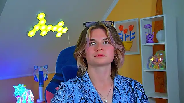 แชท XXX สดของ AliceAllard