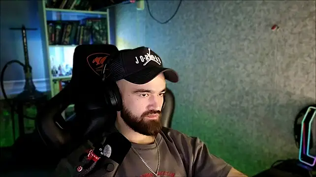 Chat +18 de _Serious_Man ao vivo