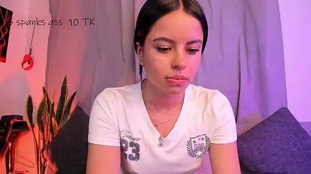 Im_megaan's Live XXX Chat