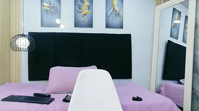 littleebonymommy's Live XXX Chat
