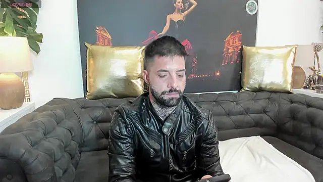 Živý XXX chat TommyDum