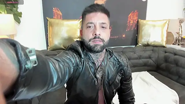 Chat +18 de TommyDum ao vivo