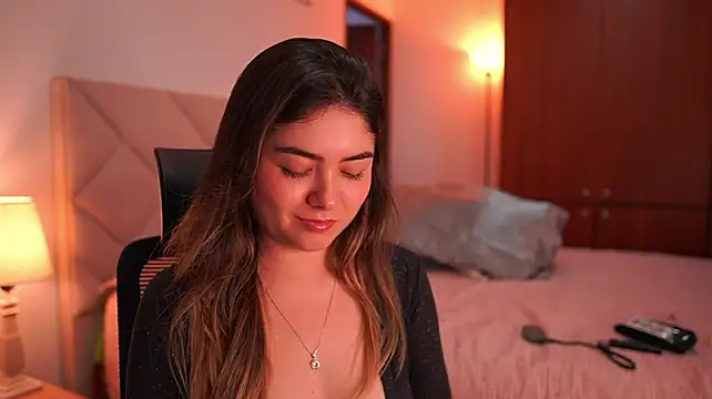 Lau_Been Live XXX chat