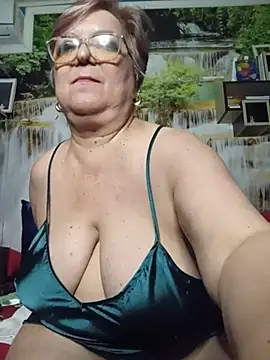 QueenPammy1's Live XXX Chat