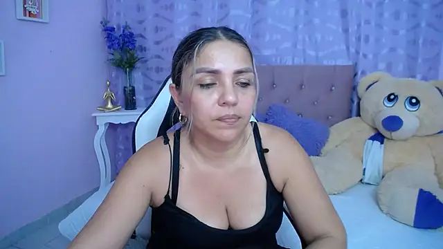 cum_bigass Chat XXX live