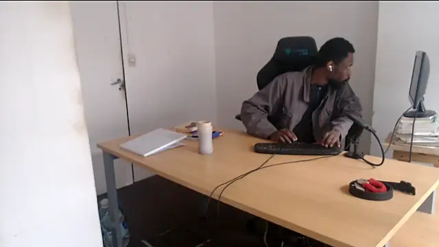 Chatroom XXX en direct de Mastertopdome