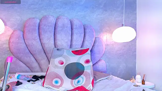 Bella-Sanders Chat XXX live