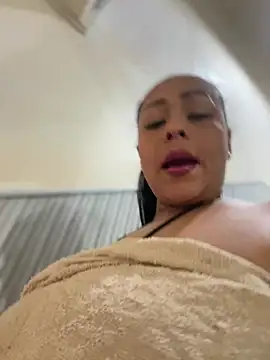sofia_xxx02 লাইভ XXX চ্যাট