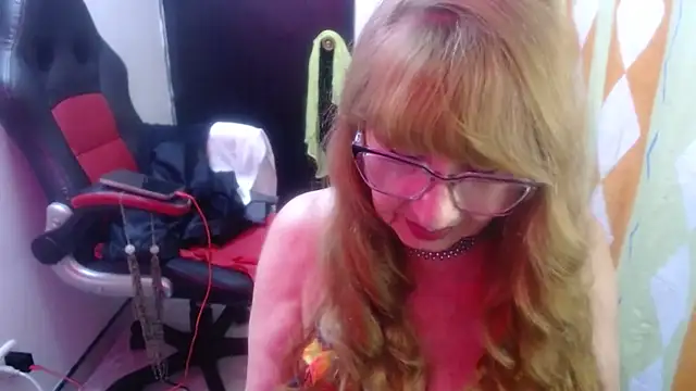 Chat +18 de KarimaSarabe ao vivo