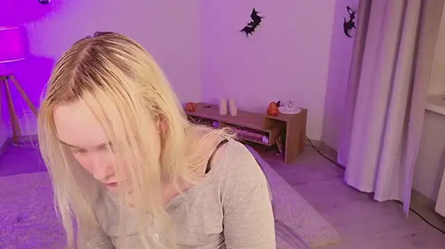 Lil_Suzy's Live XXX Chat