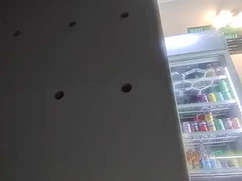 Pokazy przed kamerką – brownskinbull1