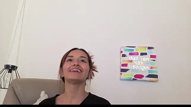 Aura_moons Chat XXX live