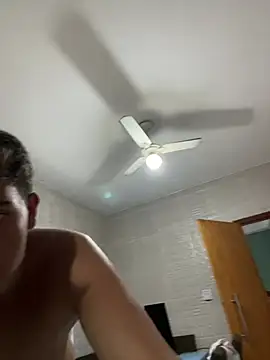 Show de webcam de Mlknovinn