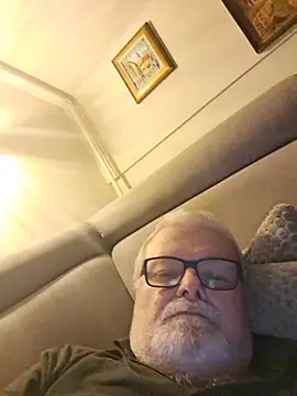 Chat +18 de petvarad ao vivo
