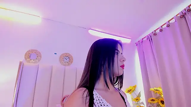 IvannaOwenのライブXXXチャット