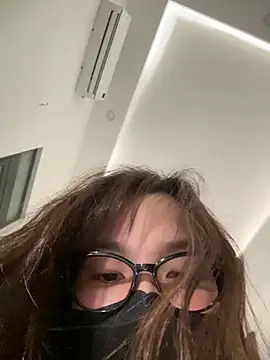 Tieumiu_9x's Live XXX Chat