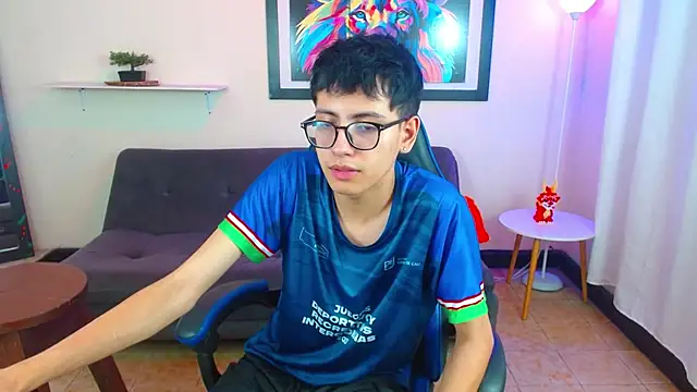 alexcum_18 Live XXX-Chat
