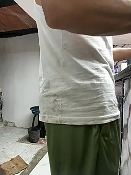 Paul22cm-'s Live XXX Chat