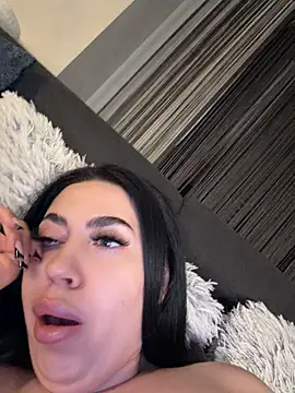 Andrestarr's Live XXX Chat