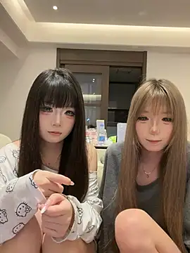 yyydgda XXX чат на живо