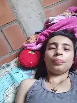 paolamami Adlı Modelin Canlı XXX Sohbeti