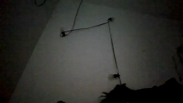 Triggerhappycj100 Adlı Modelin Canlı XXX Sohbeti