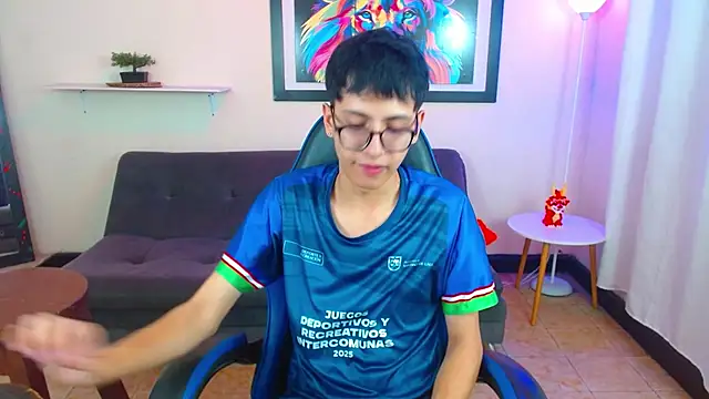alexcum_18 – webcam-show