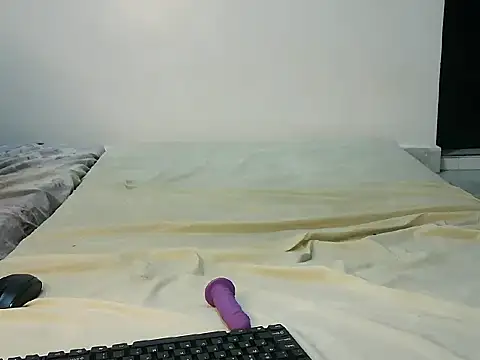 XXX chat uživo modela Sweetmukite