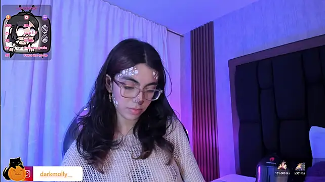 Molly_A Chat XXX in diretta