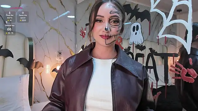 Hannah_Lane Adlı Modelin Canlı XXX Sohbeti