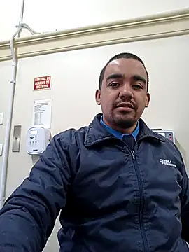 Chat +18 de morenogostoso29 ao vivo