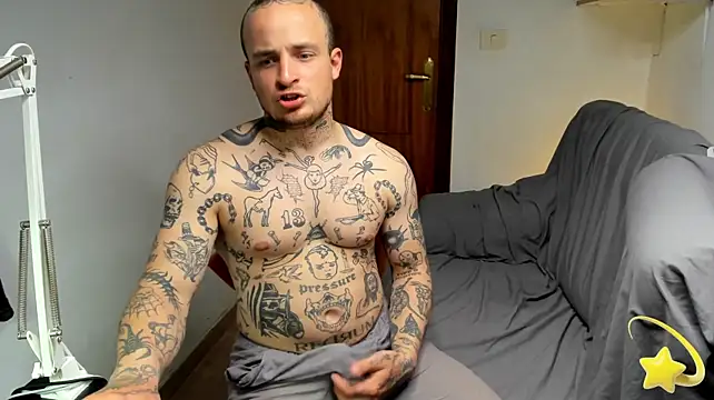 Živý XXX chat layneinchains