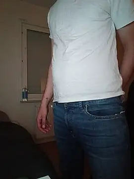 erikdanil – Naživo XXX chat