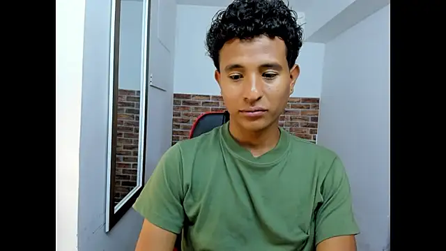 WIZARD-ALESSANDRO – Live XXX-chat