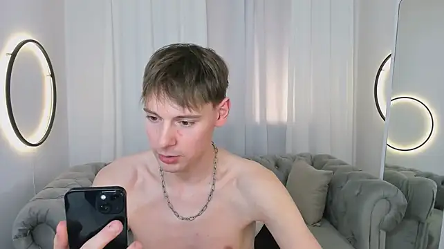 Kyle_Barry – Naživo XXX chat