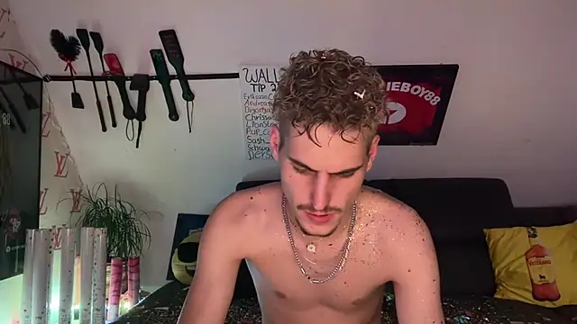 دردشة Cookieboy88 الجنسية المباشرة