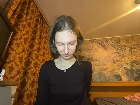 Eva_Angel3 Adlı Modelin Canlı XXX Sohbeti