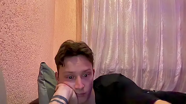 AdamEbert – Live XXX-chat