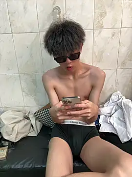 YT_11 – Live XXX-chat