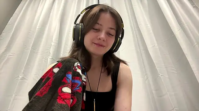 Онлайн чат XXX ArriSatty