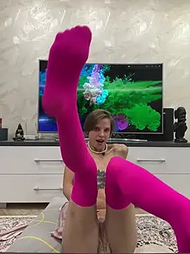 LeyaJohnsonn Live XXX chat