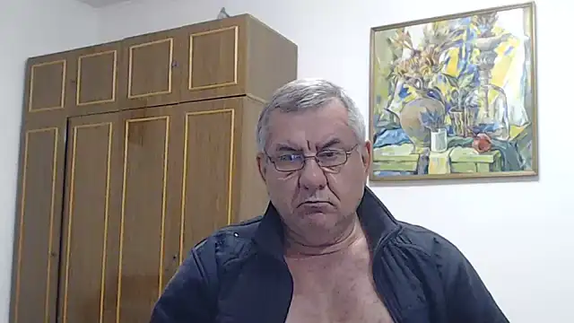 machomale3's Live XXX Chat