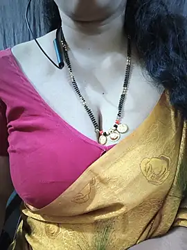 bhuvana_555 Live XXX-chat