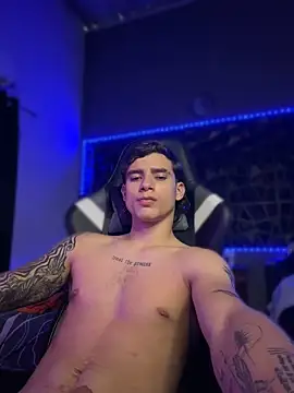 keiler_suxrez Chat XXX live