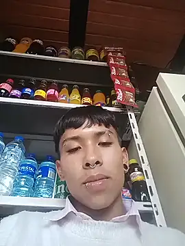 XXX chat uživo modela Cyber_Angel06