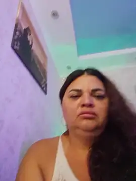 -CUTE-EVVIL- live XXX chat