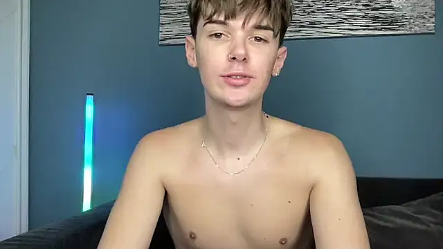 Czat XXX na żywo – YourMilkyGuy