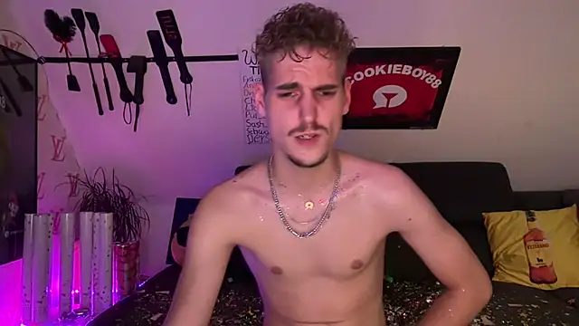 Cookieboy88 Live XXX-chat