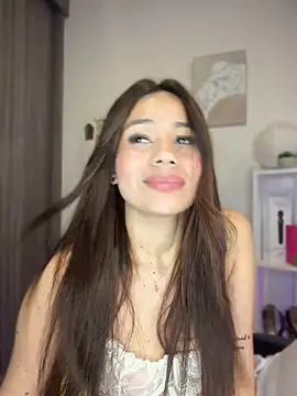 Tamaraserra Adlı Modelin Canlı XXX Sohbeti